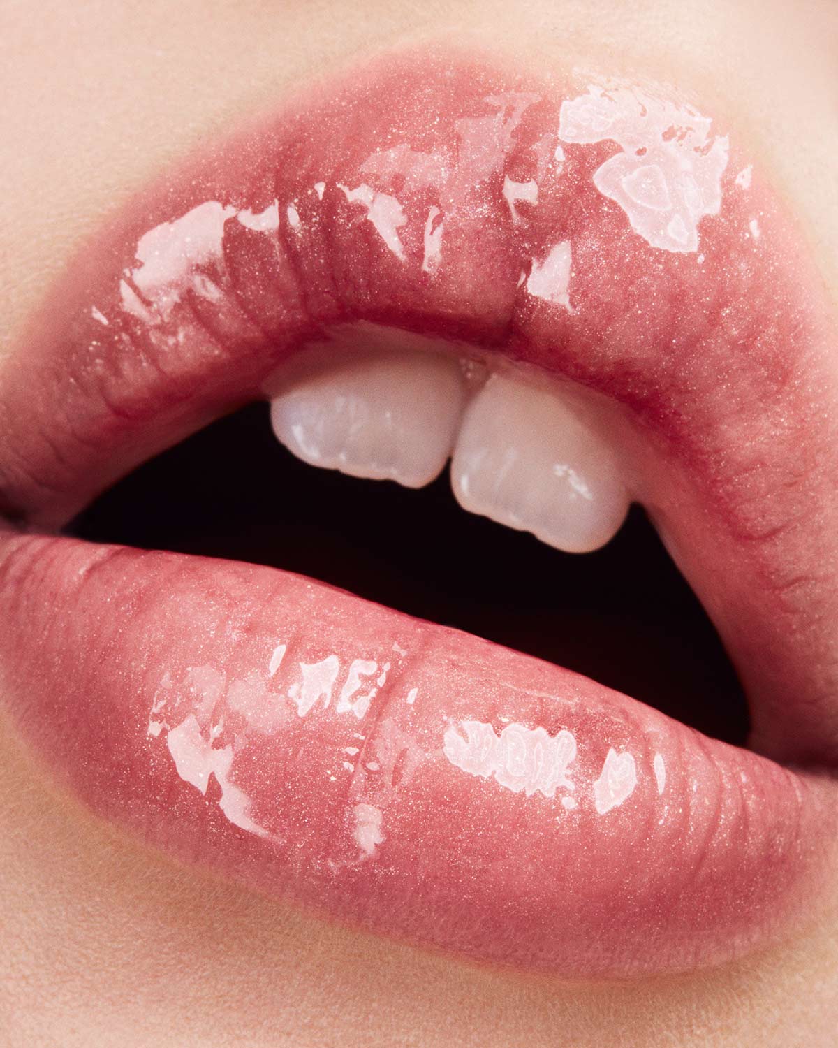 Gloss Bomb Universal Lip Luminizer — Fu$$y