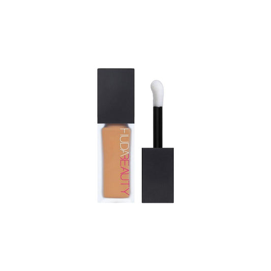 Huda Beauty – Anticernes #FauxFilter Luminous Matte – Teinte Caramel Corn